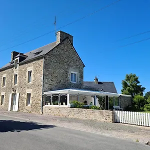 bleu-outremer.inbrittany.com/